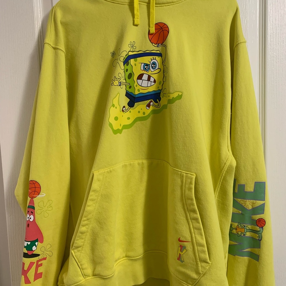 Nike Kyrie x Spongebob Squarepants collab